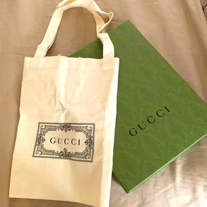 Gucci box and bag (Empty)